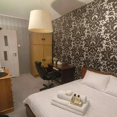 Cozy Double At Lepkowskiego-free Parking